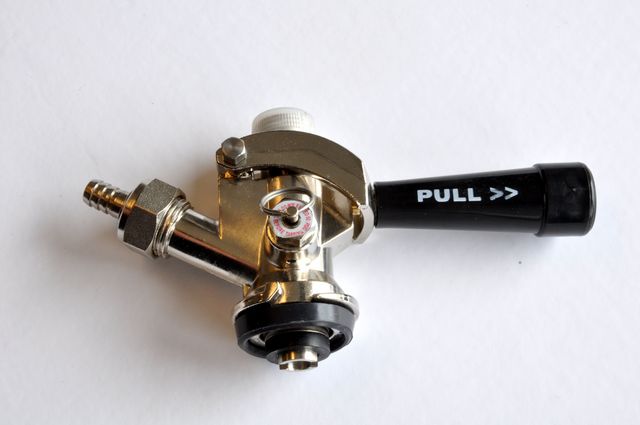 Sanke Tap (American or "D")